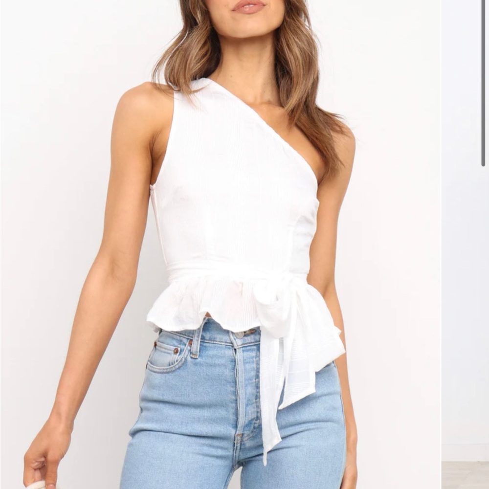 NWT Petal and Pup one shoulder top